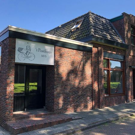 Bed and Breakfast 'T Posthuys Leens Esterno foto